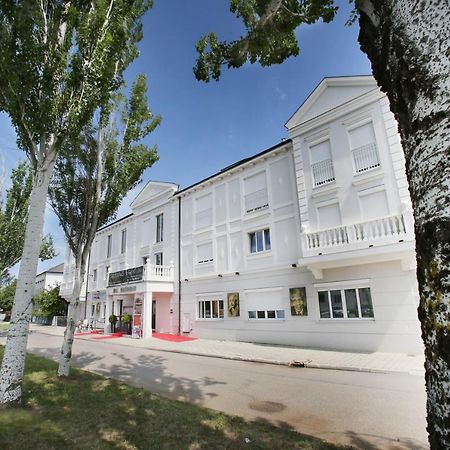 25H Spa-Residenz Best Sleep Privat Garden & Pools Neusiedl am See Luaran gambar