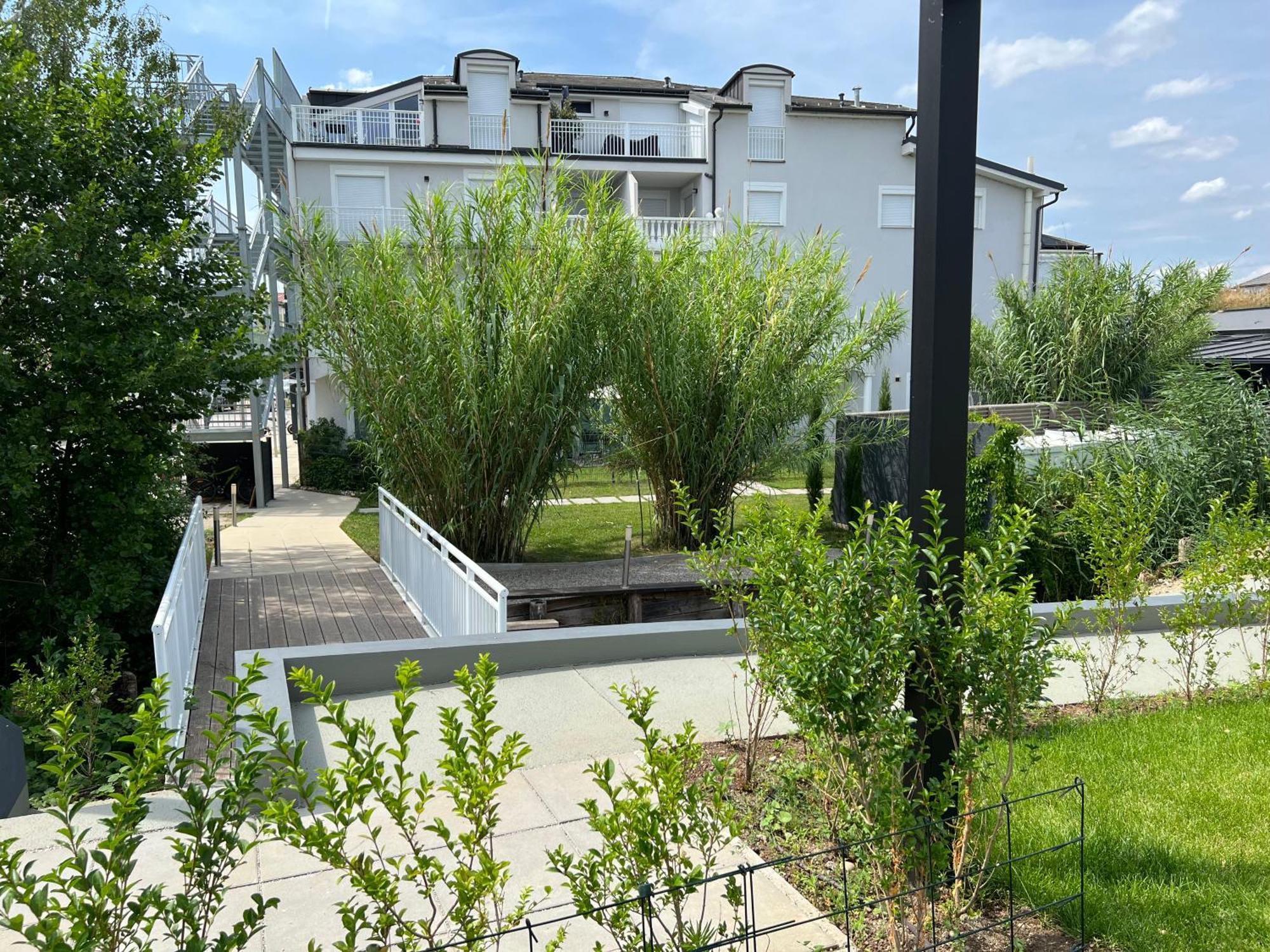 25H Spa-Residenz Best Sleep Privat Garden & Pools Neusiedl am See Luaran gambar